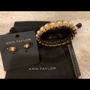 Ann Taylor earring and bracelet set